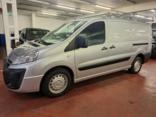 Afbeelding in Gallery-weergave laden, Toyota Proace 2.0 Diesel Manuelle 03 / 2016