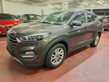 Charger l'image dans la galerie, Hyundai Tucson 1.7 Diesel Automatique 04 / 2018