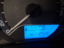 Afbeelding in Gallery-weergave laden, Toyota Corolla 1.3 Essence Manuelle 03 / 2014