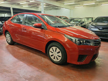 Afbeelding in Gallery-weergave laden, Toyota Corolla 1.3 Essence Manuelle 03 / 2014