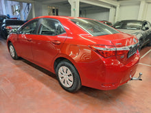 Afbeelding in Gallery-weergave laden, Toyota Corolla 1.3 Essence Manuelle 03 / 2014