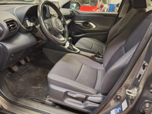 Afbeelding in Gallery-weergave laden, Toyota Yaris 1.5 Essence Manuelle 03 / 2021
