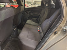 Afbeelding in Gallery-weergave laden, Toyota Yaris 1.5 Essence Manuelle 03 / 2021