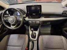 Afbeelding in Gallery-weergave laden, Toyota Yaris 1.5 Essence Manuelle 03 / 2021
