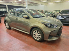 Afbeelding in Gallery-weergave laden, Toyota Yaris 1.5 Essence Manuelle 03 / 2021