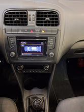 Charger l'image dans la galerie, Volkswagen Polo 1.4 Diesel Manuelle 04 / 2015