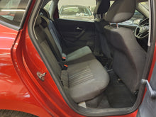 Charger l'image dans la galerie, Volkswagen Polo 1.4 Diesel Manuelle 04 / 2015