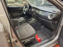 Charger l'image dans la galerie, Toyota Auris 1.8 Hybride Automatique 04 / 2014