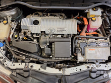 Charger l'image dans la galerie, Toyota Auris 1.8 Hybride Automatique 04 / 2014