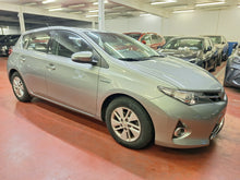 Charger l'image dans la galerie, Toyota Auris 1.8 Hybride Automatique 04 / 2014
