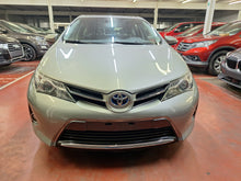 Charger l'image dans la galerie, Toyota Auris 1.8 Hybride Automatique 04 / 2014