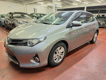 Charger l'image dans la galerie, Toyota Auris 1.8 Hybride Automatique 04 / 2014