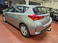 Charger l'image dans la galerie, Toyota Auris 1.8 Hybride Automatique 04 / 2014
