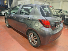 Charger l'image dans la galerie, Toyota Yaris 1.0 Essence Manuelle 01 / 2015