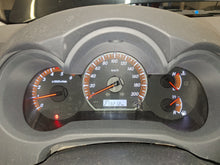 Afbeelding in Gallery-weergave laden, Toyota Hilux 3.0 Diesel Manuelle 01 / 2014