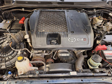Afbeelding in Gallery-weergave laden, Toyota Hilux 3.0 Diesel Manuelle 01 / 2014