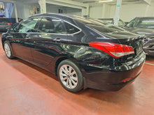 Charger l'image dans la galerie, Hyundai I40 1.6 Essence Manuelle 04 / 2013