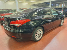 Charger l'image dans la galerie, Hyundai I40 1.6 Essence Manuelle 04 / 2013