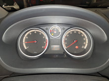 Load image into Gallery viewer, Opel Corsa 1.2 Essence Manuelle 06 / 2014