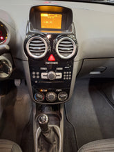 Load image into Gallery viewer, Opel Corsa 1.2 Essence Manuelle 06 / 2014