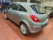Load image into Gallery viewer, Opel Corsa 1.2 Essence Manuelle 06 / 2014