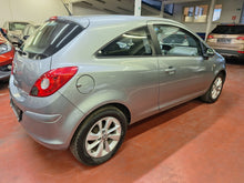 Load image into Gallery viewer, Opel Corsa 1.2 Essence Manuelle 06 / 2014