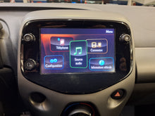Load image into Gallery viewer, Toyota Aygo 1.0 Essence Manuelle 03 / 2021