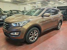 Load image into Gallery viewer, Hyundai Santa Fe 2.0 Diesel Manuelle 04 / 2014