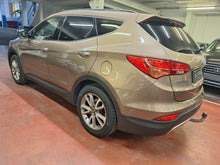 Load image into Gallery viewer, Hyundai Santa Fe 2.0 Diesel Manuelle 04 / 2014