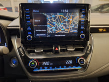 Charger l'image dans la galerie, Toyota Corolla 1.8 Hybride Automatique 01 / 2021