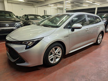 Charger l'image dans la galerie, Toyota Corolla 1.8 Hybride Automatique 01 / 2021