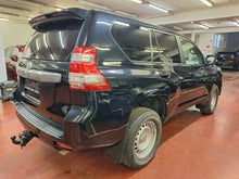 Charger l'image dans la galerie, Toyota Land Cruiser 2.8 Diesel Manuelle 11 / 2017