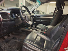 Afbeelding in Gallery-weergave laden, Toyota Hilux 2.4 Diesel Manuelle 03 / 2018