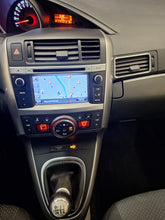 Afbeelding in Gallery-weergave laden, Toyota Verso 1.8 Essence Manuelle 05 / 2013