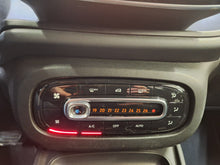 Load image into Gallery viewer, Smart Forfour 1.0 Essence Automatique 06 / 2019