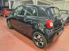 Load image into Gallery viewer, Smart Forfour 1.0 Essence Automatique 06 / 2019