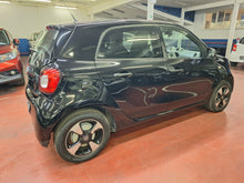Load image into Gallery viewer, Smart Forfour 1.0 Essence Automatique 06 / 2019
