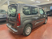 Load image into Gallery viewer, Toyota Proace City Verso 1.2 Essence Manuelle 03 / 2024