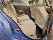 Afbeelding in Gallery-weergave laden, Nissan Micra 1.2 Essence Manuelle 07 / 2003