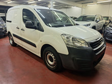 Charger l'image dans la galerie, Peugeot Partner 1.6 Diesel Manuelle 01 / 2017