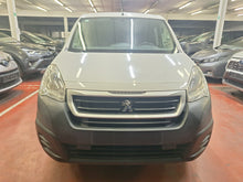 Charger l'image dans la galerie, Peugeot Partner 1.6 Diesel Manuelle 01 / 2017
