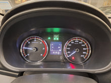 Afbeelding in Gallery-weergave laden, Mitsubishi L200 2.4 Diesel Manuelle 05 / 2019