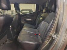Afbeelding in Gallery-weergave laden, Mitsubishi L200 2.4 Diesel Manuelle 05 / 2019