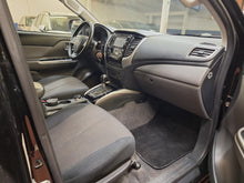Load image into Gallery viewer, Mitsubishi L200 2.4 Diesel Automatique 01 / 2016