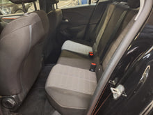 Charger l'image dans la galerie, Opel Corsa 1.2 Essence Automatique 03 / 2022