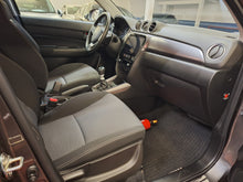 Charger l'image dans la galerie, Suzuki Vitara 1.4 Essence Manuelle 08 / 2025