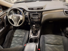 Charger l'image dans la galerie, Nissan X-Trail 1.6 Essence Manuelle 05 / 2017