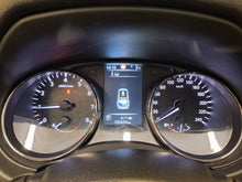 Load image into Gallery viewer, Nissan Qashqai 1.2 Essence Automatique 02 / 2017