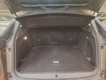 Load image into Gallery viewer, Peugeot 3008 1.2 Essence Manuelle 09 / 2019