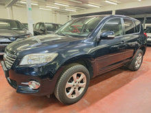 Charger l'image dans la galerie, Toyota Rav4 2.2 Diesel Manuelle 10 / 2010
